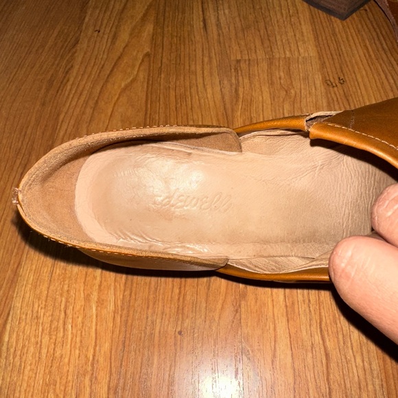 Madewell The Brady Lowcut Bootie in ENGLISH SADDLE. - Picture 4 of 5